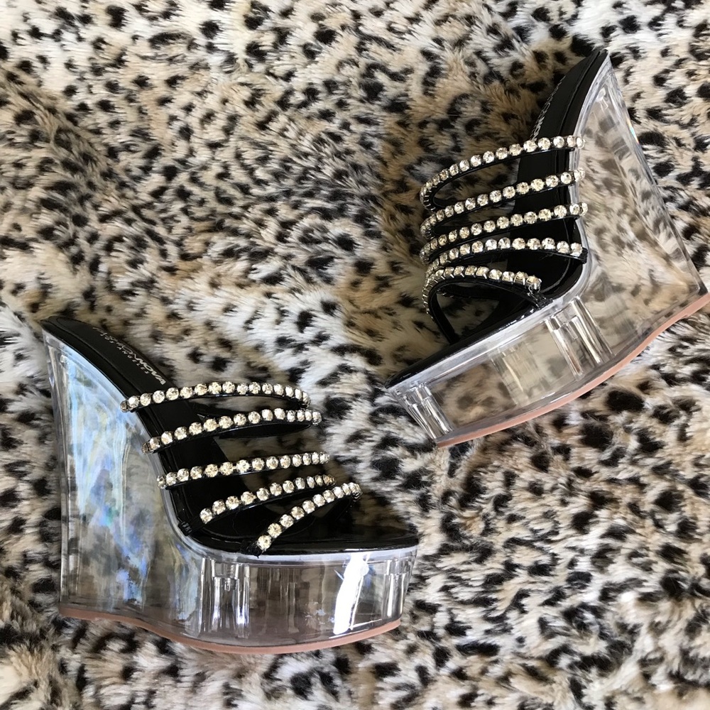 New goddess wedges 9